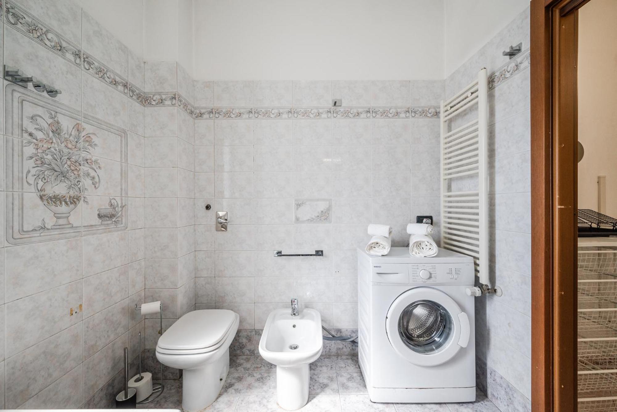 Roma 23, Smartstay Rozzano Dış mekan fotoğraf