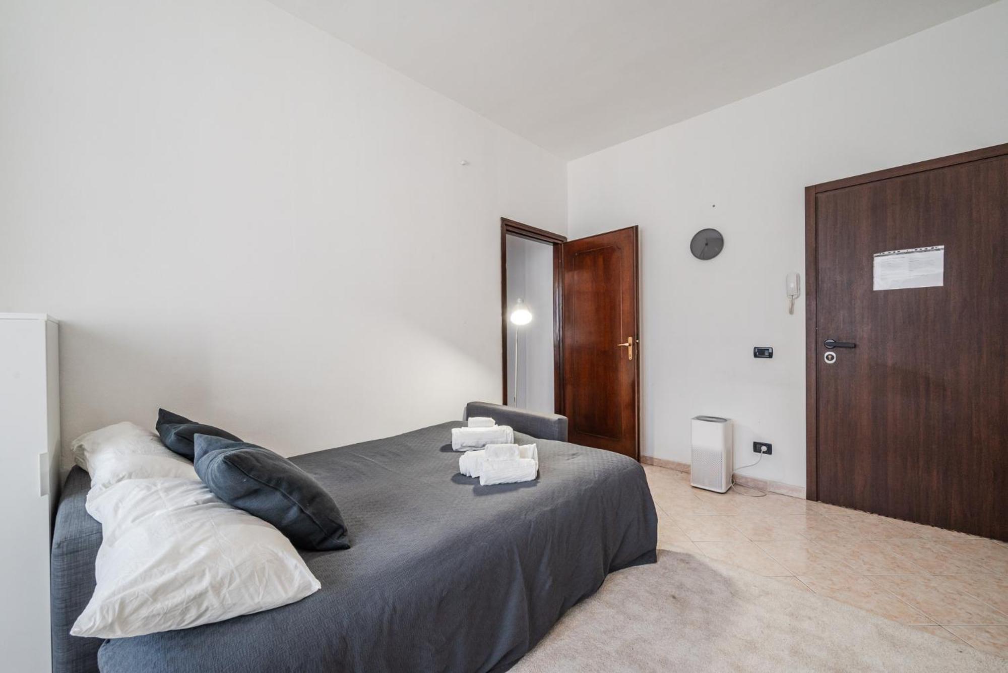 Roma 23, Smartstay Rozzano Dış mekan fotoğraf