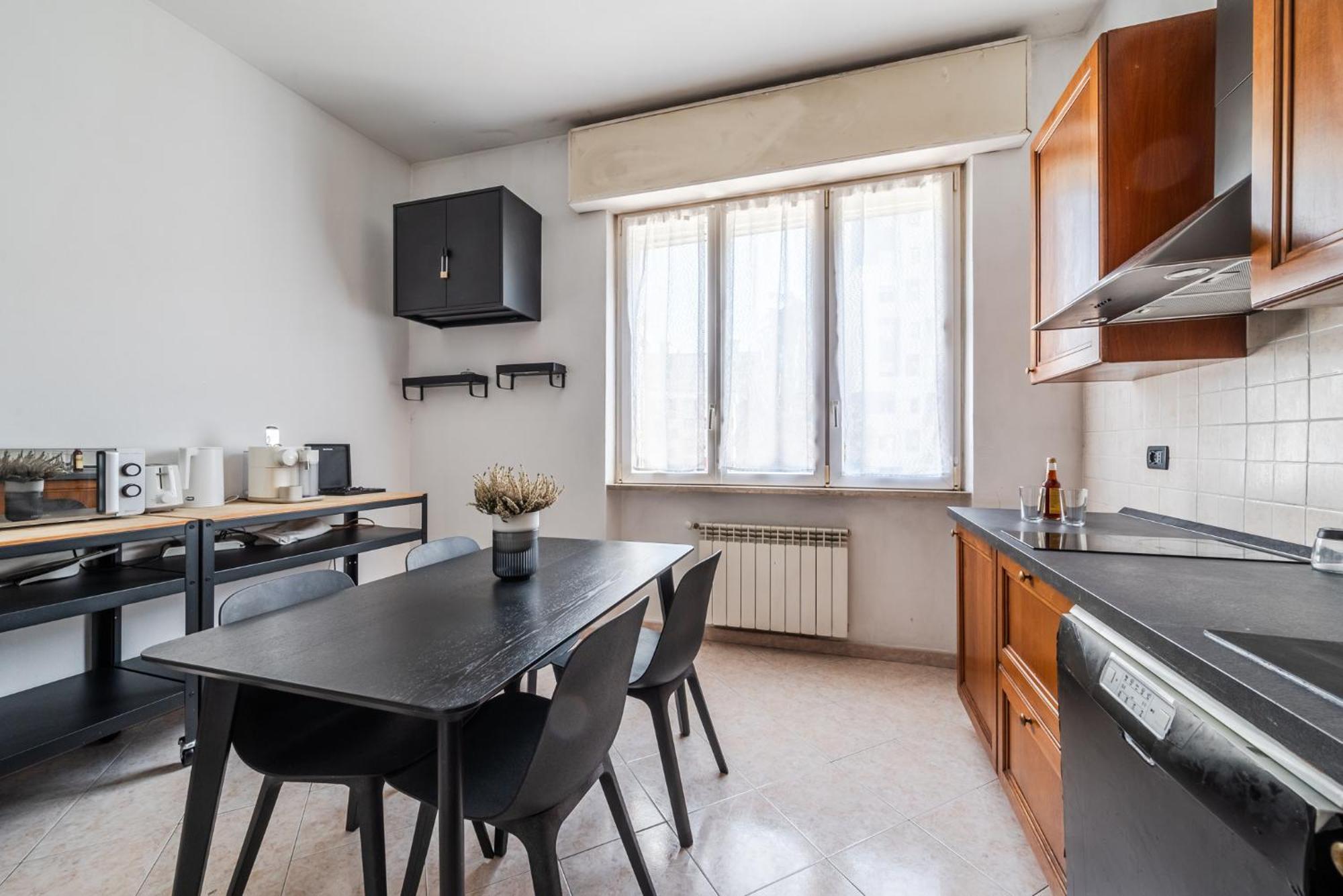 Roma 23, Smartstay Rozzano Dış mekan fotoğraf