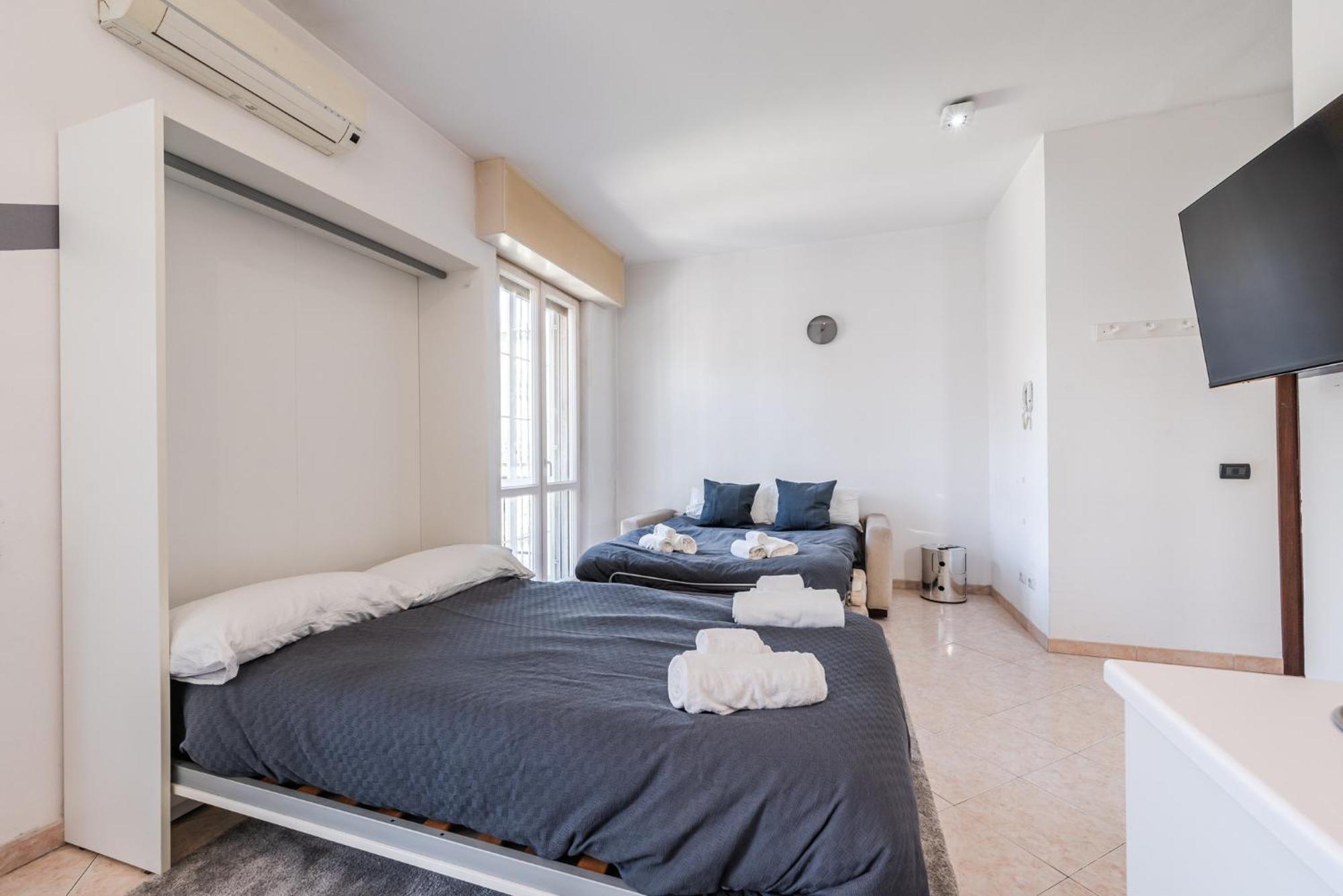 Roma 23, Smartstay Rozzano Dış mekan fotoğraf