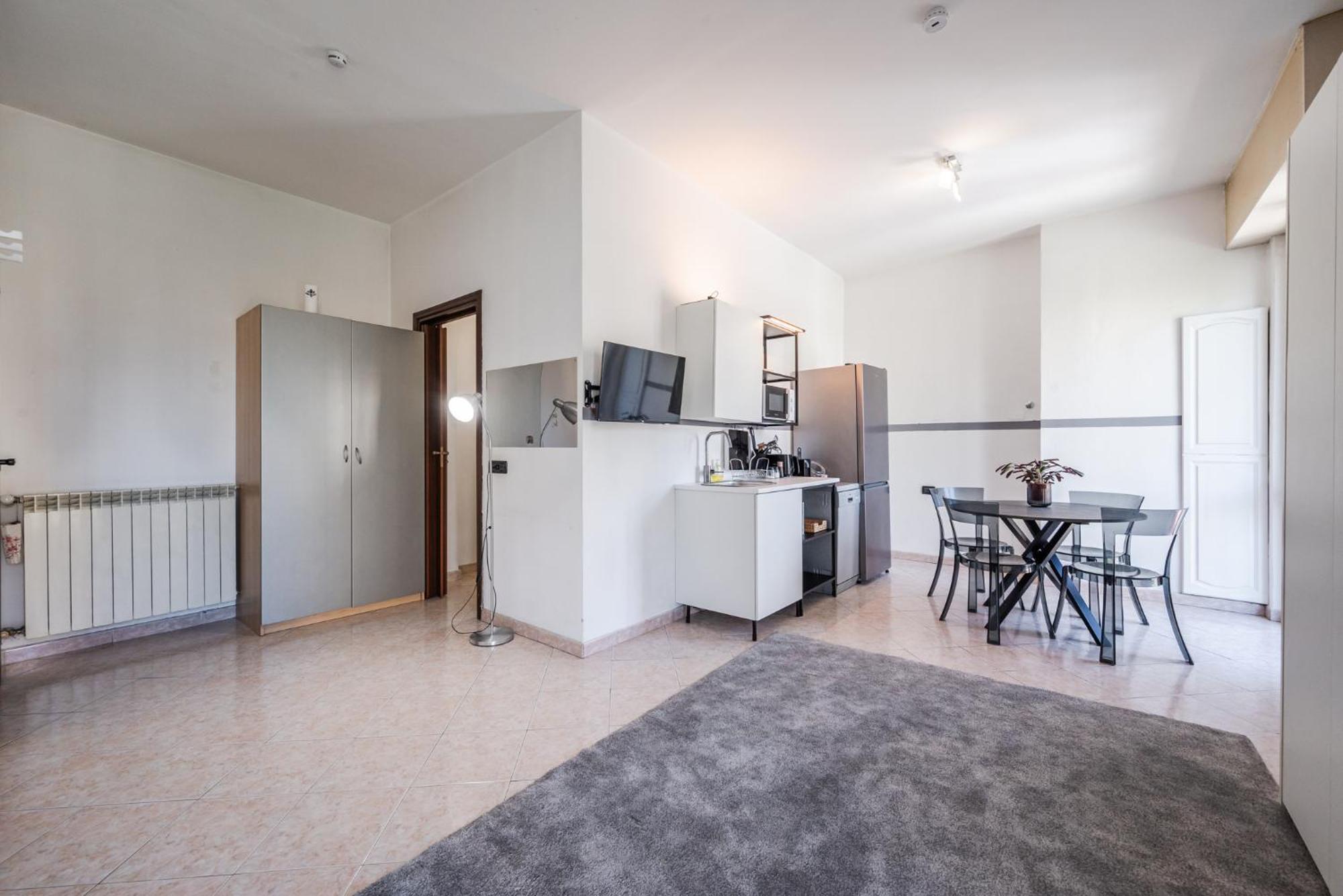 Roma 23, Smartstay Rozzano Dış mekan fotoğraf